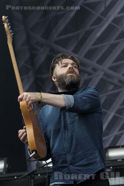 EDITORS - 2017-07-23 - PARIS - Hippodrome de Longchamp - Main Stage 1 - Justin Lockey